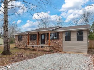 372 Kitchen Dr, Henderson, TN 38340