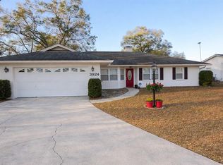 3924 Crews Lake Dr, Lakeland, FL 33813