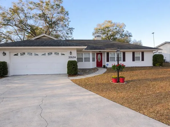 3924 Crews Lake Dr, Lakeland, FL 33813