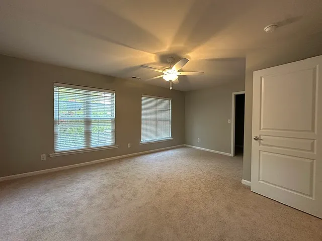 702 Unison Ct — Photo 8