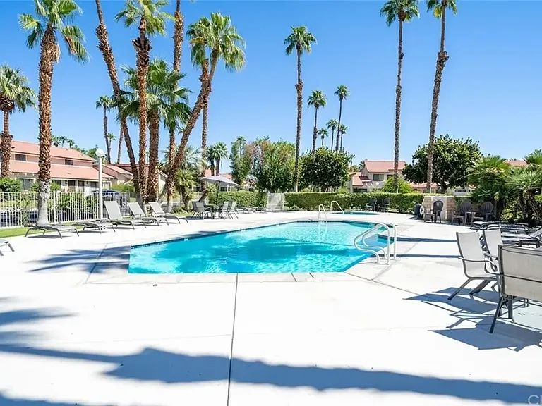 Community pool