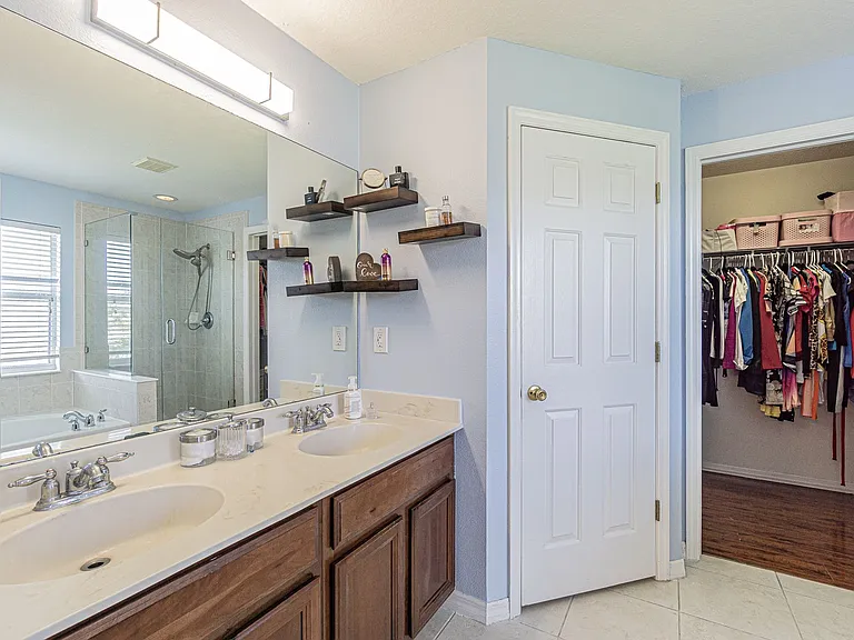 1031 Paseo Del Rio NE — Photo 20