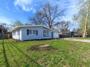 2122 Reever St, Arlington, TX 76010