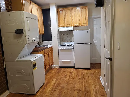 Rented by Susan J. Conaway, LREB | media 14