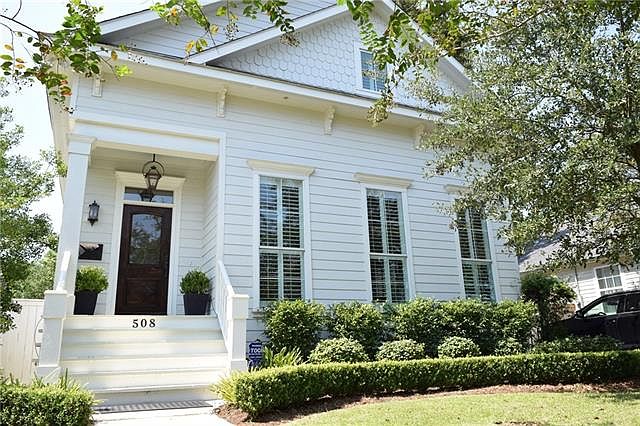 1st image of 508 Rosewood Dr