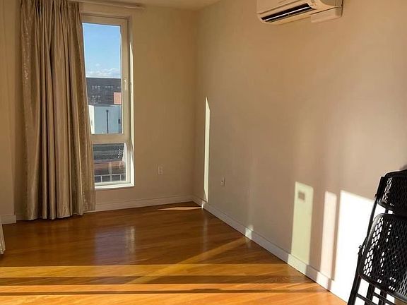 3rd image of 8629 Bay Pkwy APT 6C