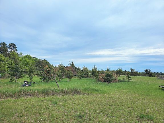 2nd image of Cattail Ln E