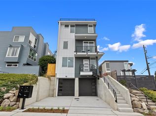 758 N 72nd St #A, Seattle, WA 98103