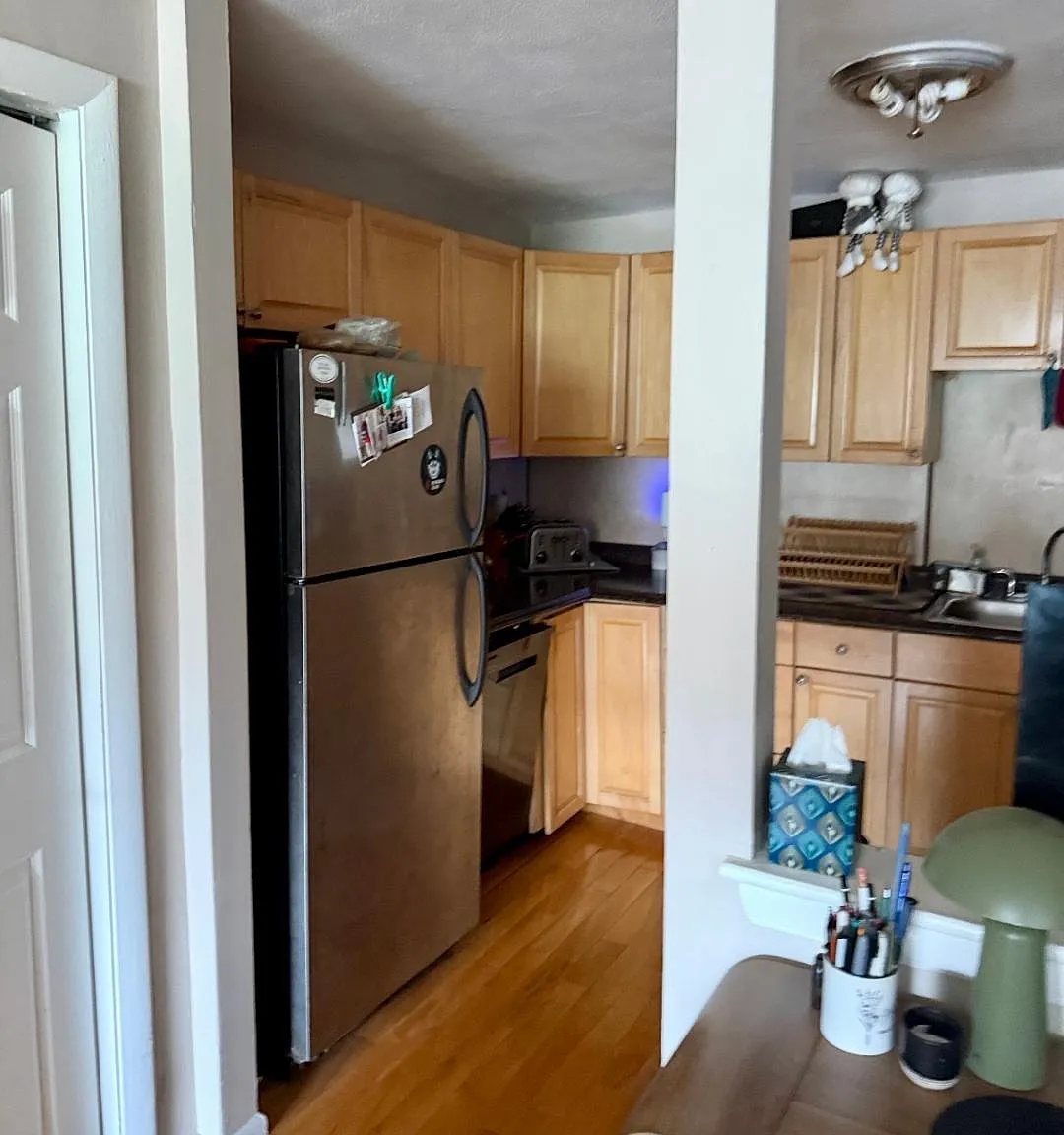 274 Washington Street — Photo 2