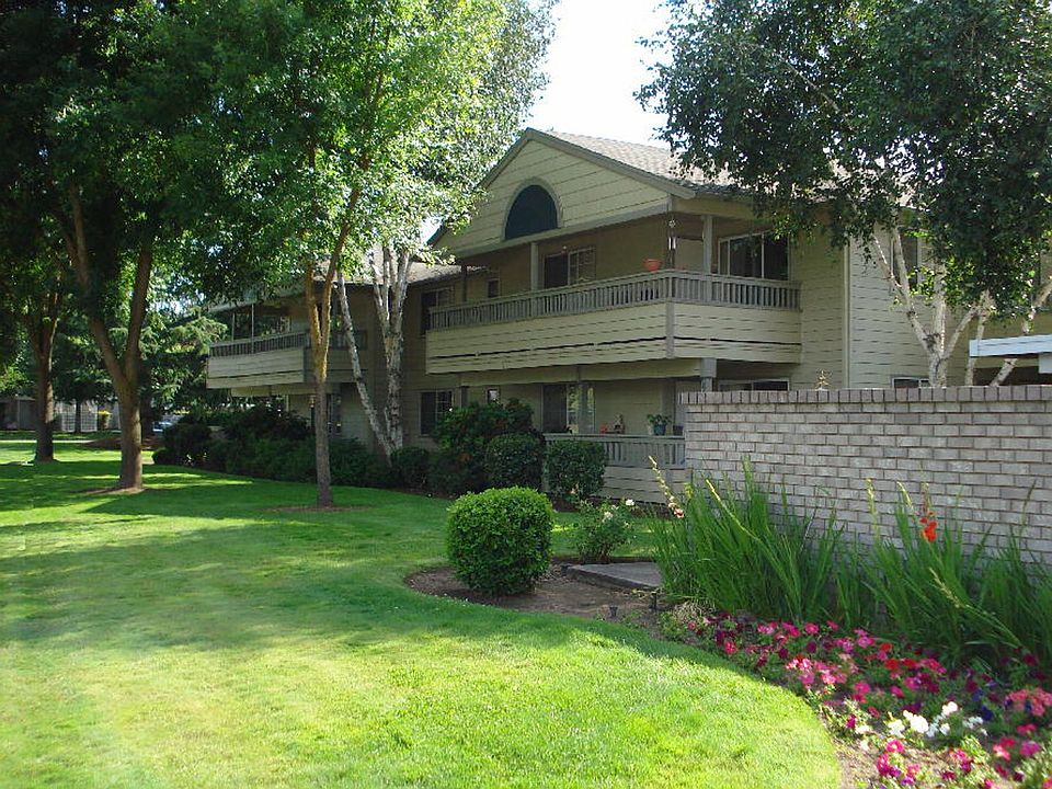 pe01 Progress Estates Apartment LLC 1201 Progress Dr Medford OR