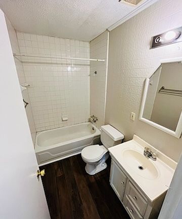 2nd image of 645 Park St