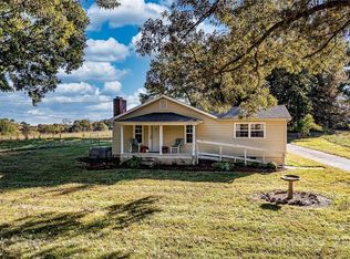 1004 Mount Wesley Church Rd, Stony Pt, NC 28636