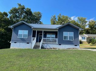 291 Miles Rd, Beattyville, KY 41311