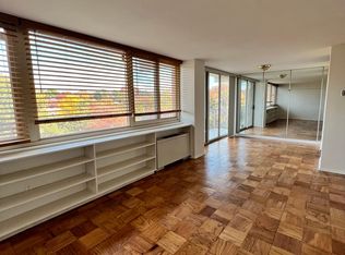 4520 King St APT 407, Alexandria, VA 22302
