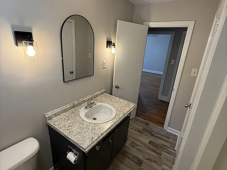 88 Hartwell Cir — Photo 7