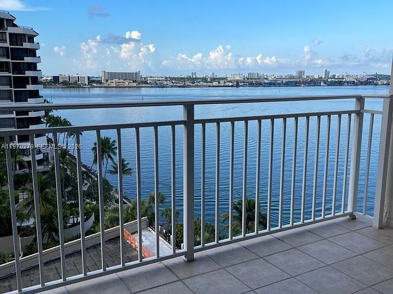 770 Claughton Island Dr #1013 — Photo 14