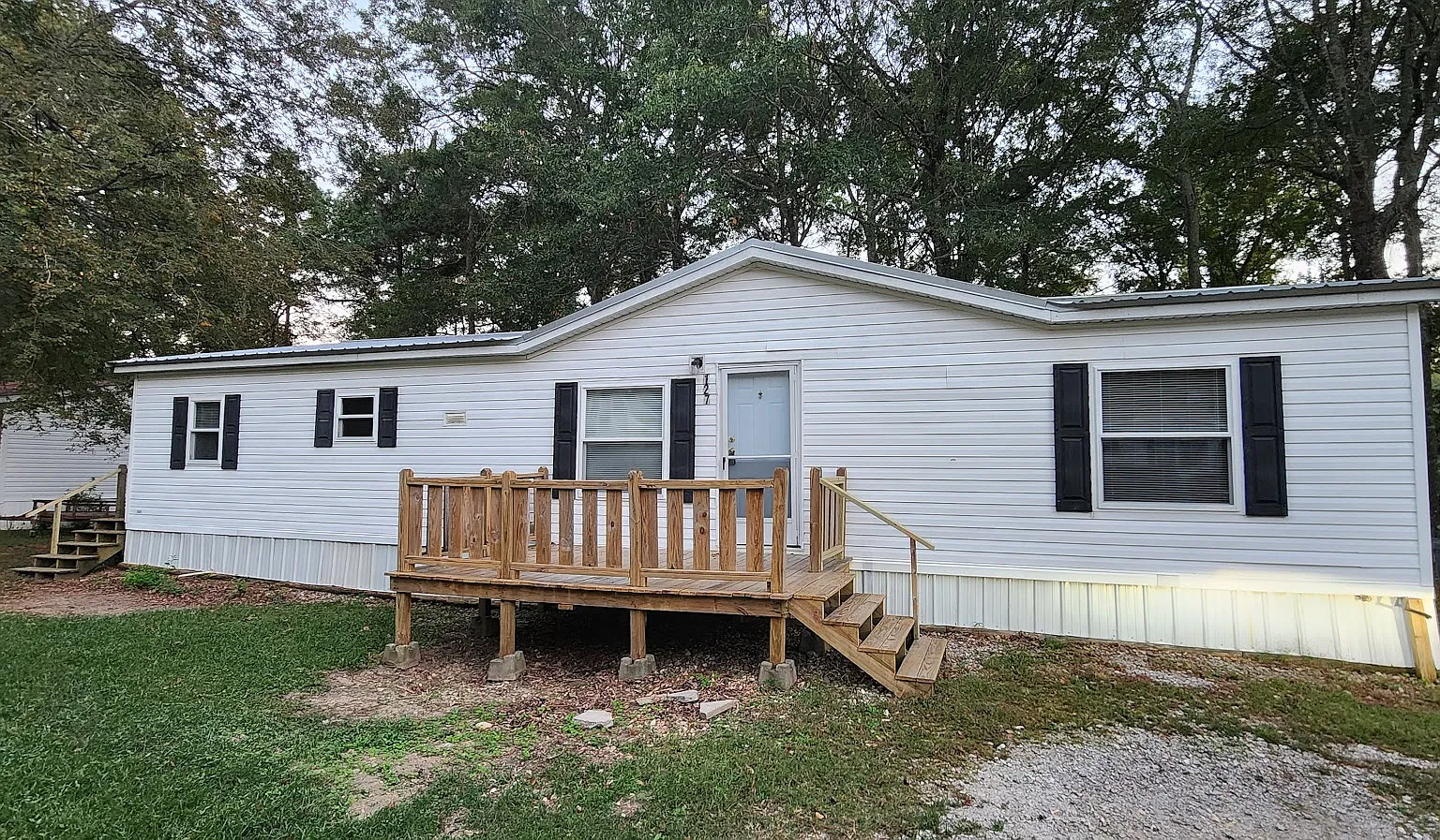 3 bed, 1456 sqft, $1,200 — Photo 1