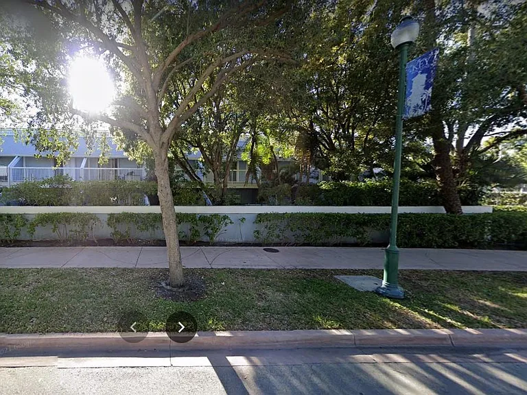 798 Crandon Blvd #54-B — Photo 33