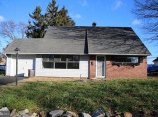 8 Jolly Brk, Levittown, PA 19056