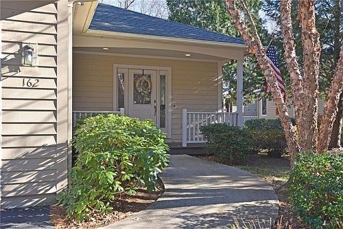 2nd image of 162 Pine Glen Dr