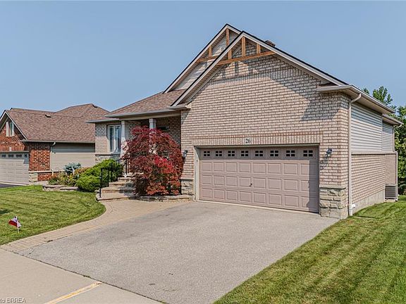 3rd image of 26 Cobblestone Dr