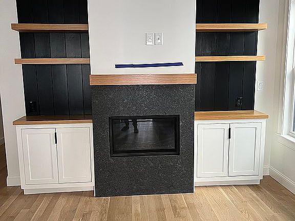 3rd image of 15 Morris St Floor 1