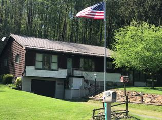 1855 Town Run Rd, Fairmount City, PA 16224