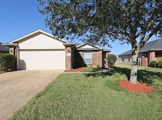 110 Rodeo Dr, Manvel, TX 77578