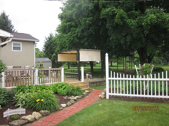2nd image of 2637 Bryan Cir
