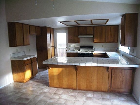 Large kitchen