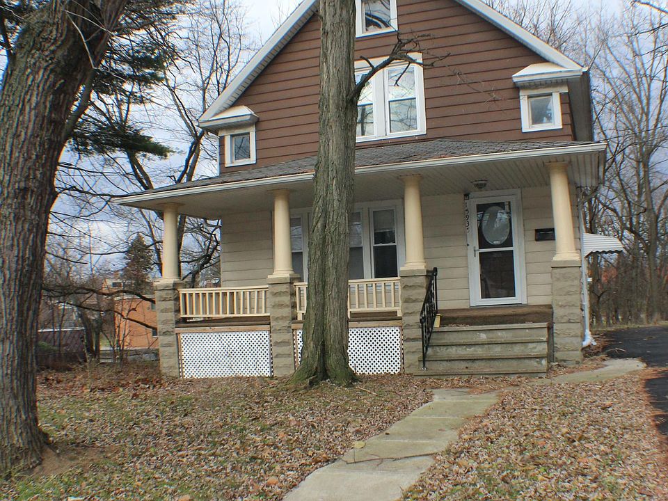 1st image of 13935 Broadway Ave