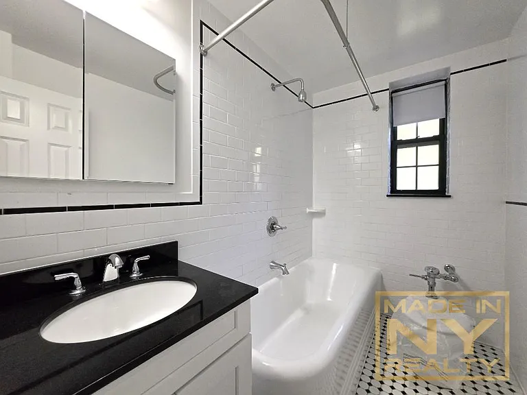 5101 39th Ave #F52 — Photo 7