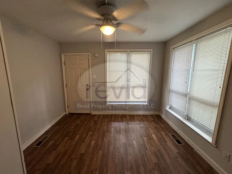3665 Spottswood Ave — Photo 26