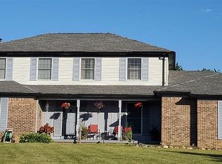 1216 Mill Creek Ct, Flint, MI 48532