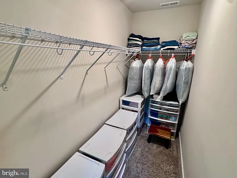 1008 Wicklow Dr — Photo 19