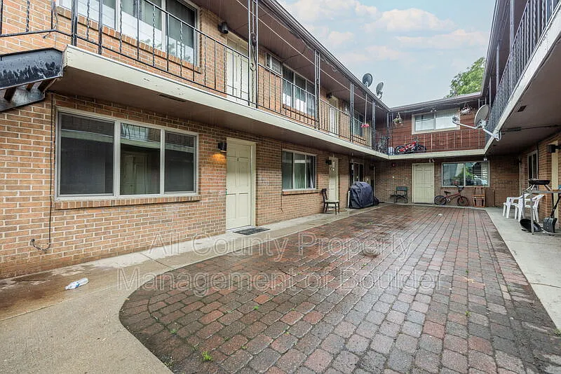 1 bed, 1.0 bath, 500 sqft, $1,235 — Photo 4