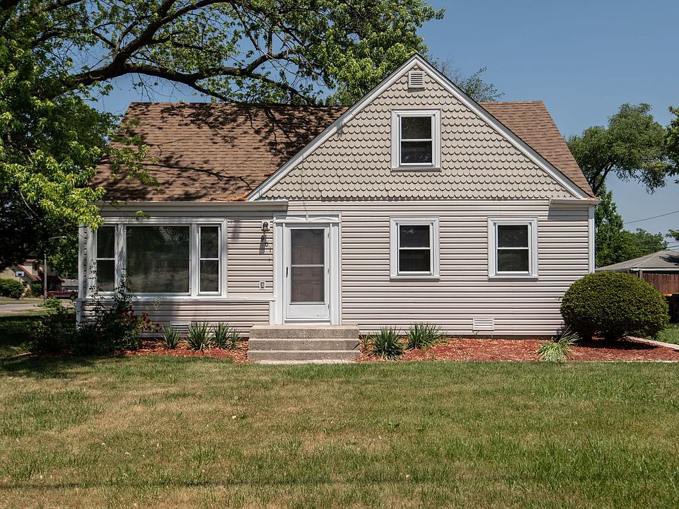 1st image of 901 Joyce Ave
