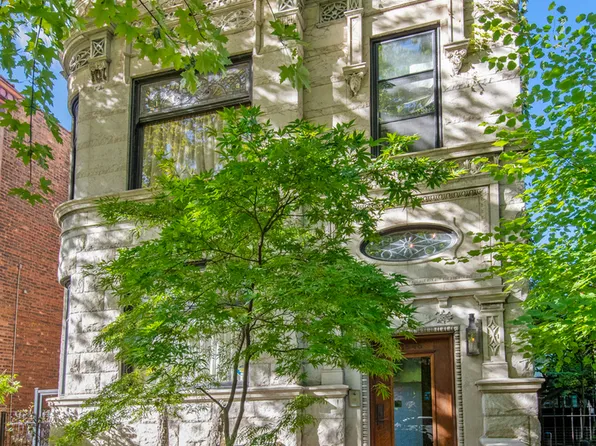1652 N Leavitt St, Chicago, IL 60647