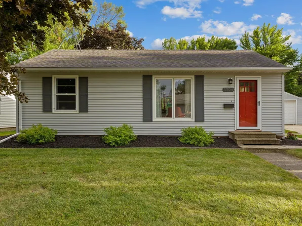 1704 Sheridan St, Albert Lea, MN 56007