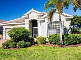 2390 Verdmont Ct, Cape Coral, FL 33991