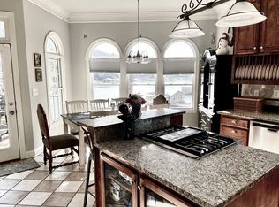 2522 Wyeth Dr, Guntersville, AL 35976