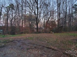 1046 4th Ave, Dallas, NC 28034