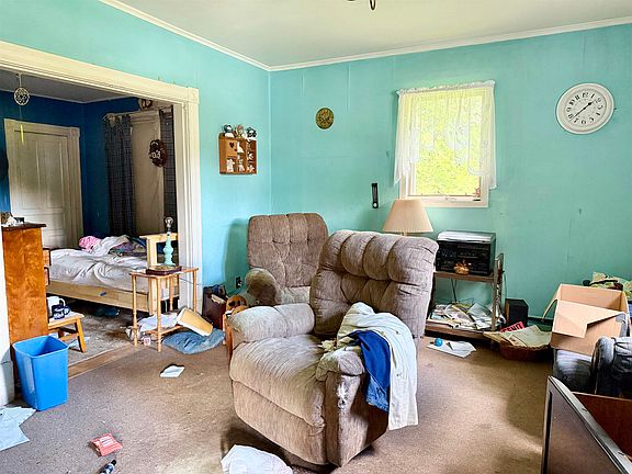 4th image of 9 Cedar Street