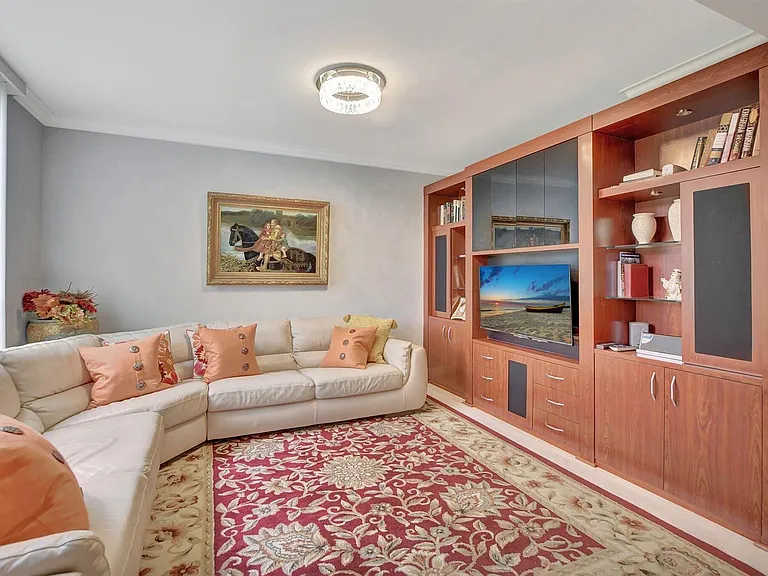 7194 Promenade Dr #102 — Photo 18