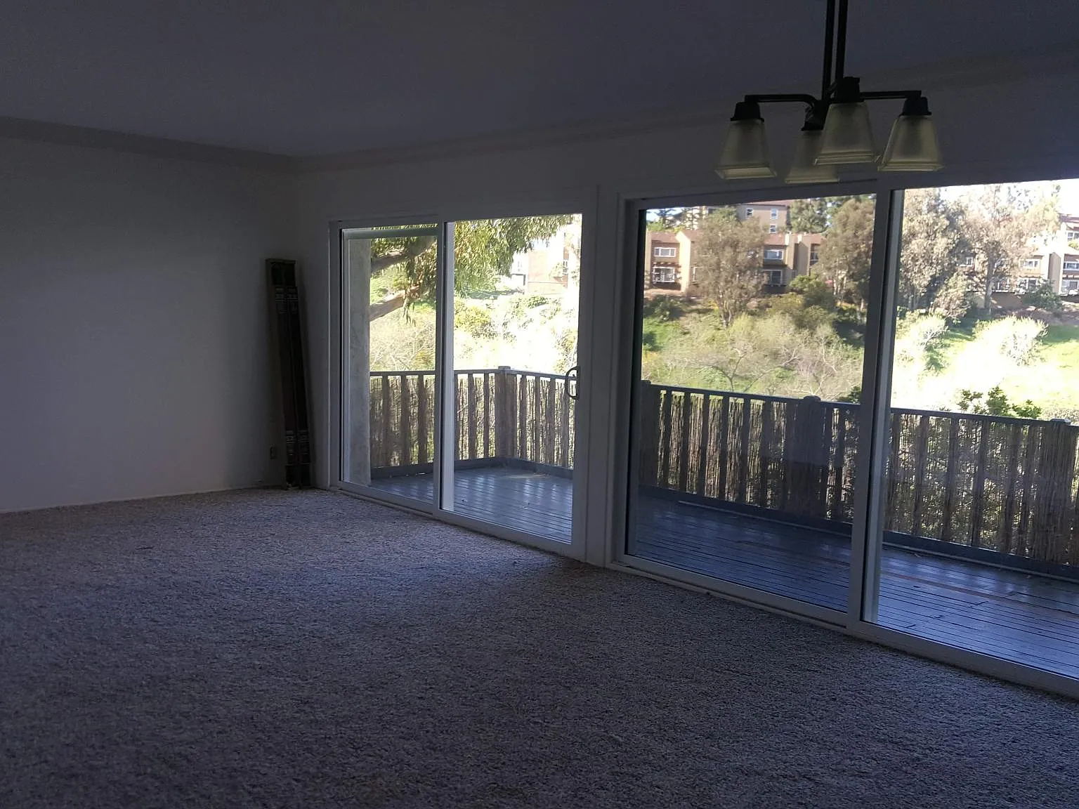 2 bed, 1025 sqft, $3,100 — Photo 3
