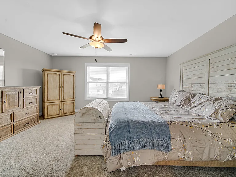 9945 Beacon Pointe Ln — Photo 18