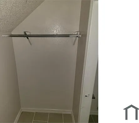 2304 Balsam Dr #E209 — Photo 10