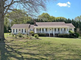 306 Cross Hill Rd, Fountain Inn, SC 29644