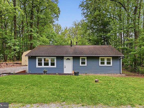 2nd image of 65 Floral Ln