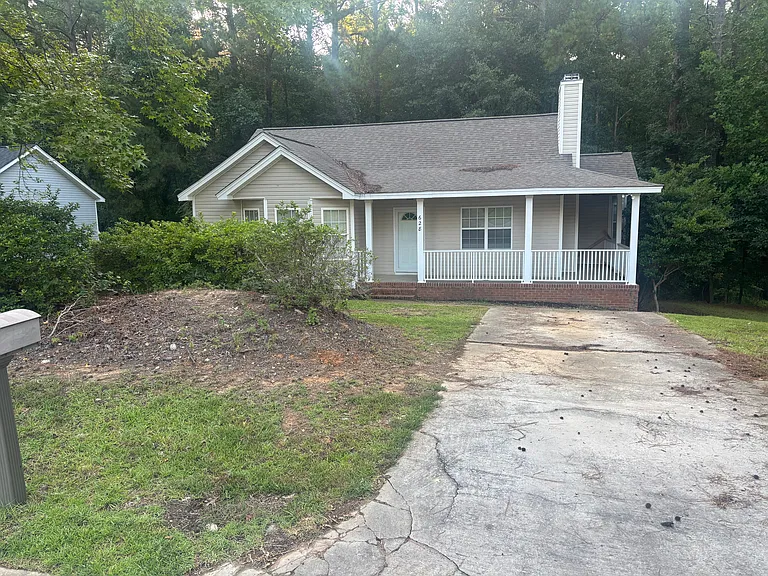 628 Torwood Dr — Photo 1